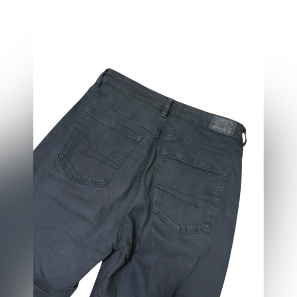 American Eagle Black Mom Jeans Size 6 Long - Picture 8 of 8